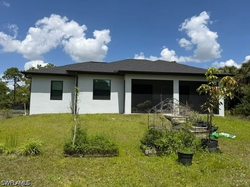2554 62nd Avenue NE Naples FL 34120