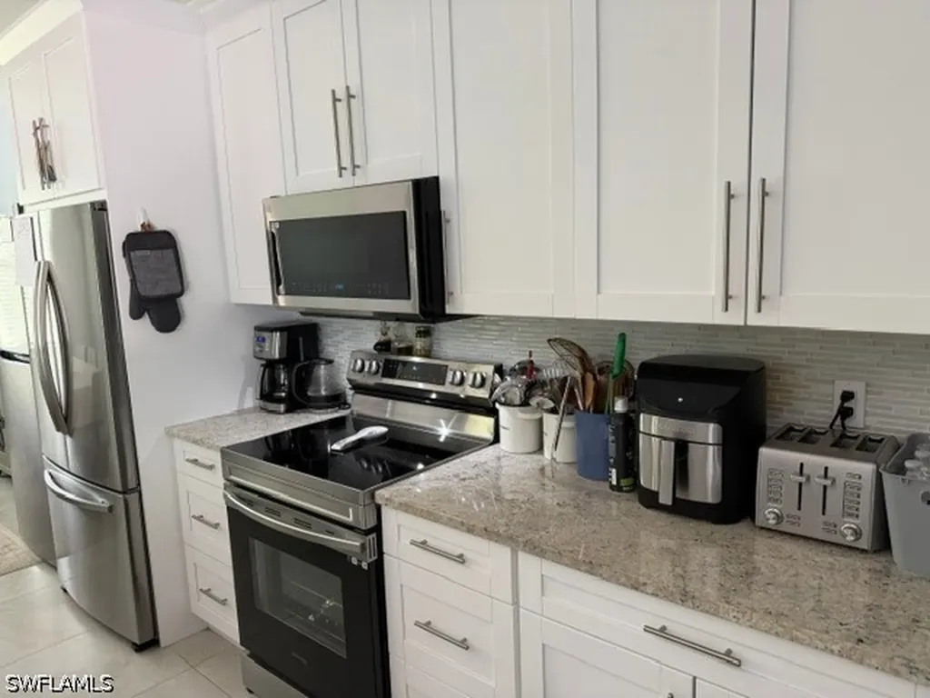2554 62nd Avenue NE Naples FL 34120
