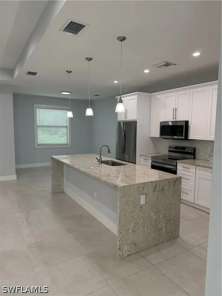 2554 62nd Avenue NE Naples FL 34120