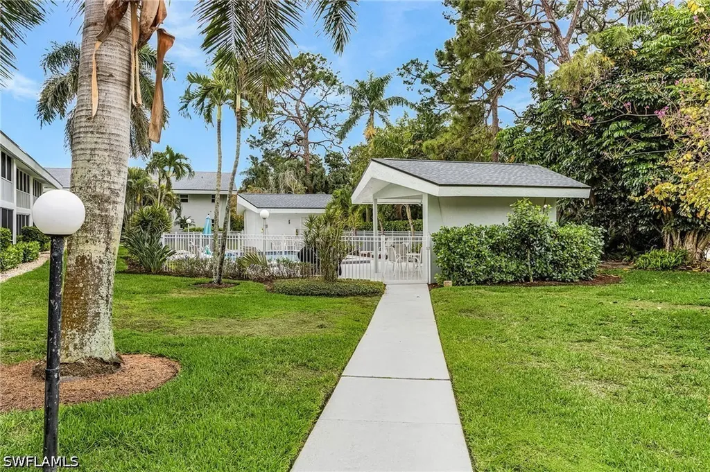 4126 Belair Lane Naples FL 34103
