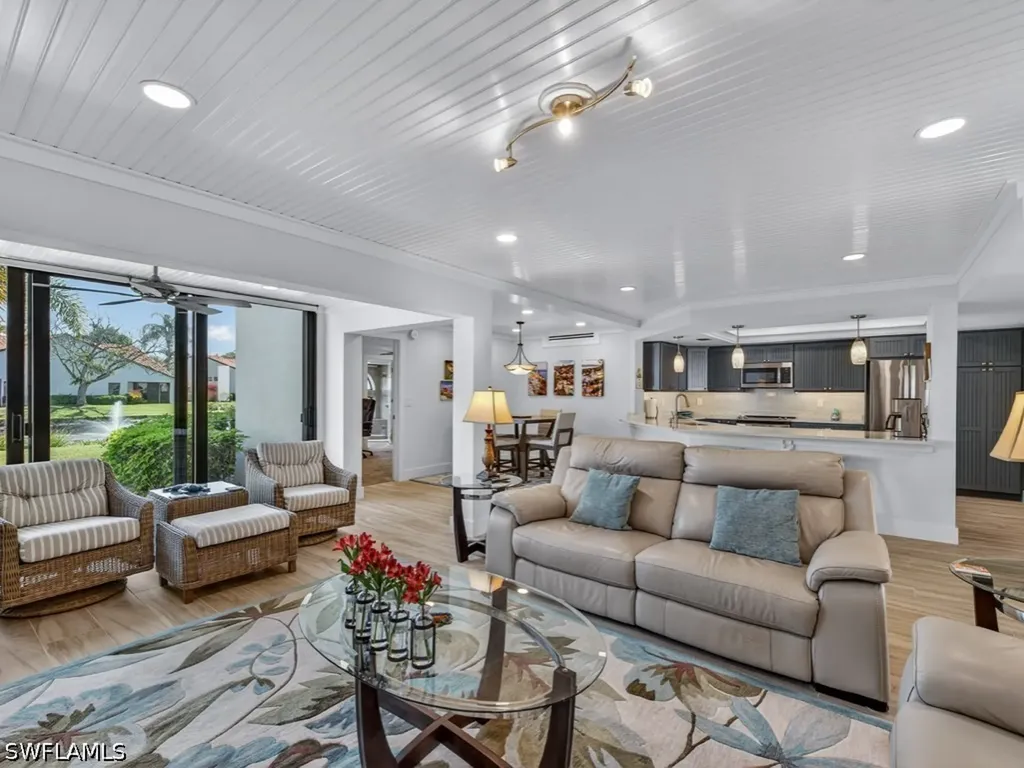 625 Beachwalk Circle Naples FL 34108