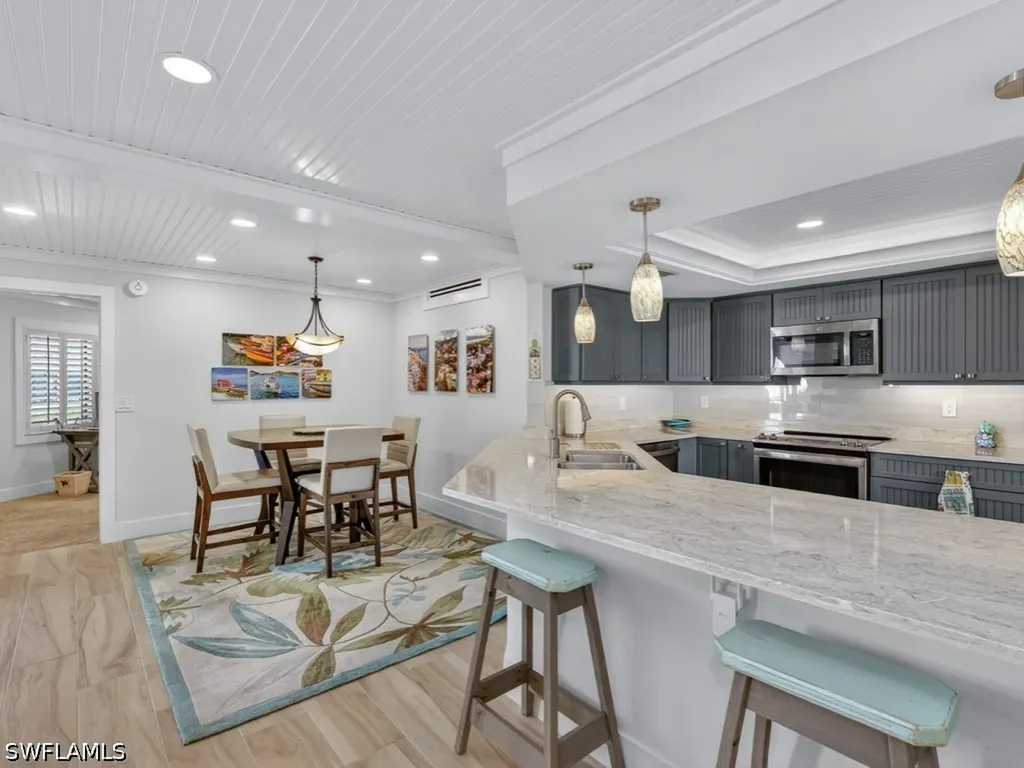 625 Beachwalk Circle Naples FL 34108