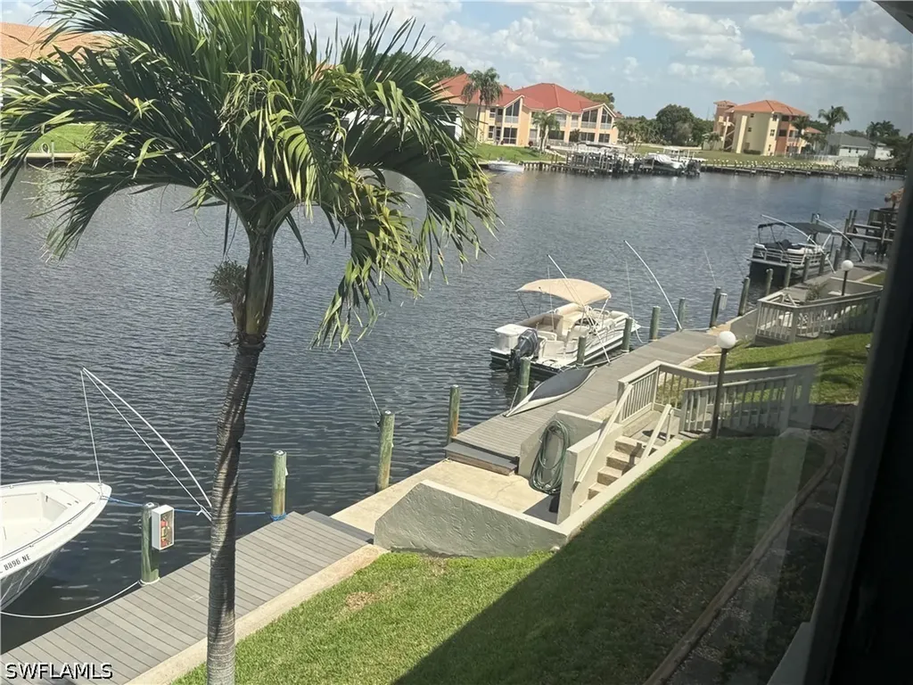 3803 SE 11th Place Cape Coral FL 33904