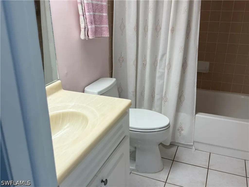 3803 SE 11th Place Cape Coral FL 33904