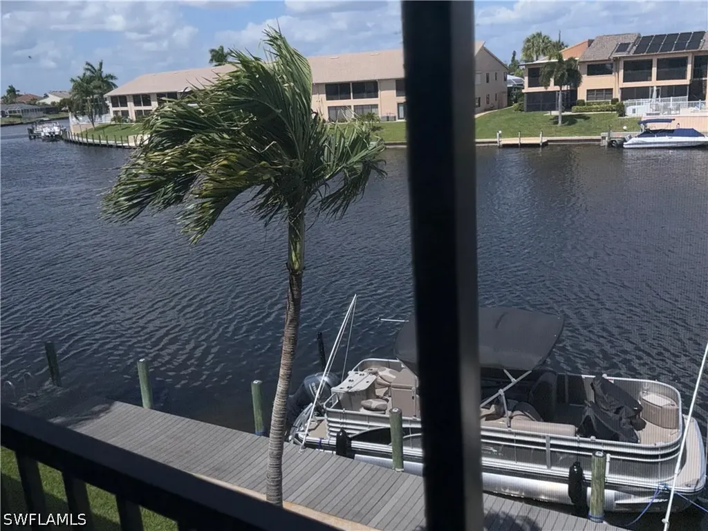 3803 SE 11th Place Cape Coral FL 33904