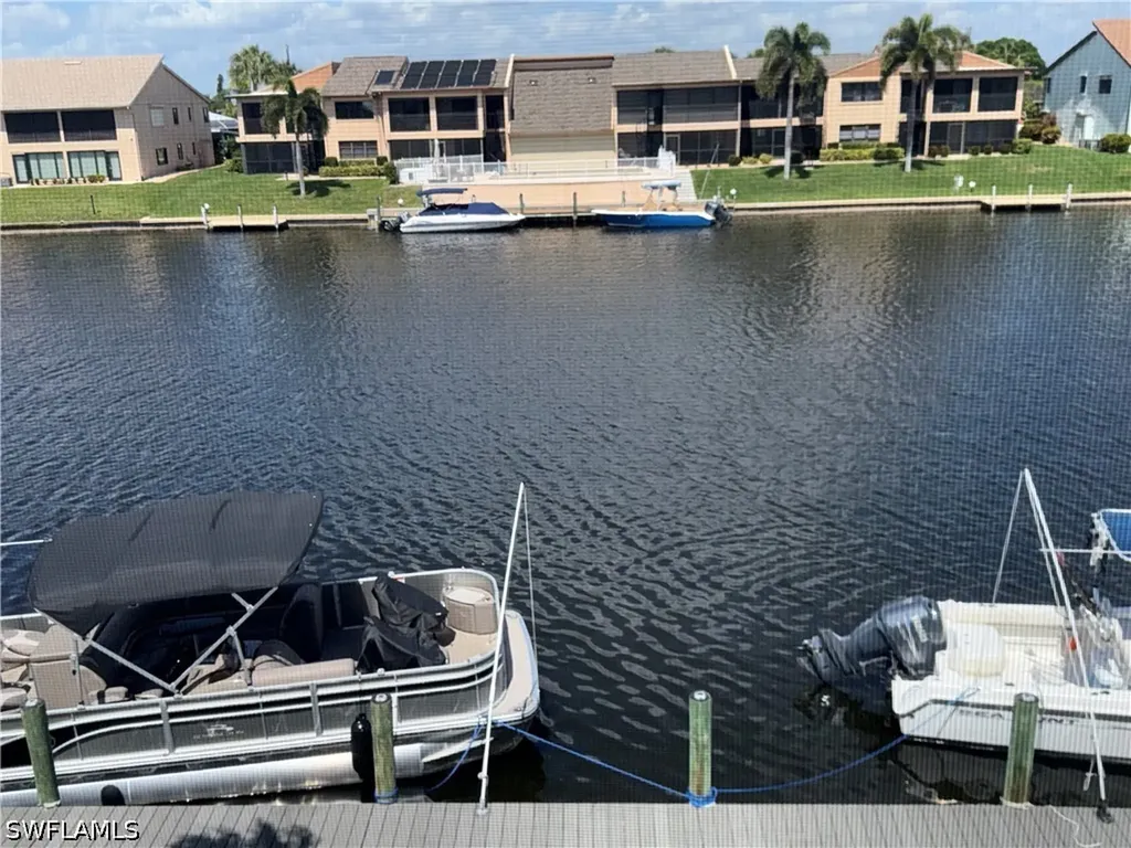 3803 SE 11th Place Cape Coral FL 33904