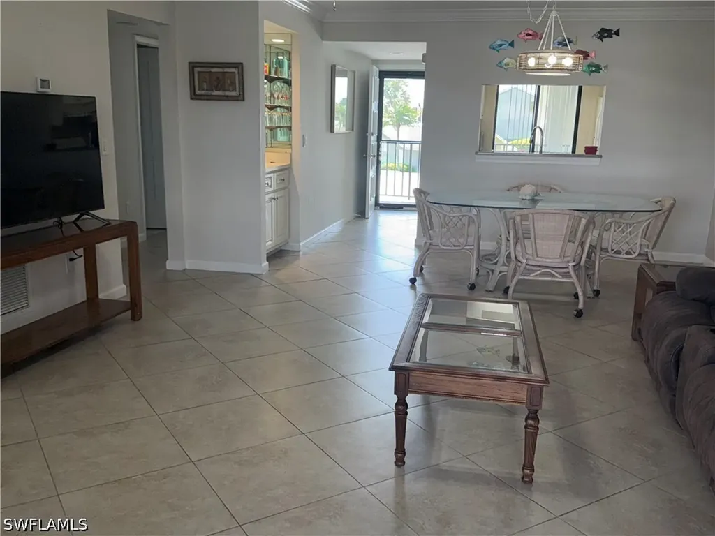 3803 SE 11th Place Cape Coral FL 33904