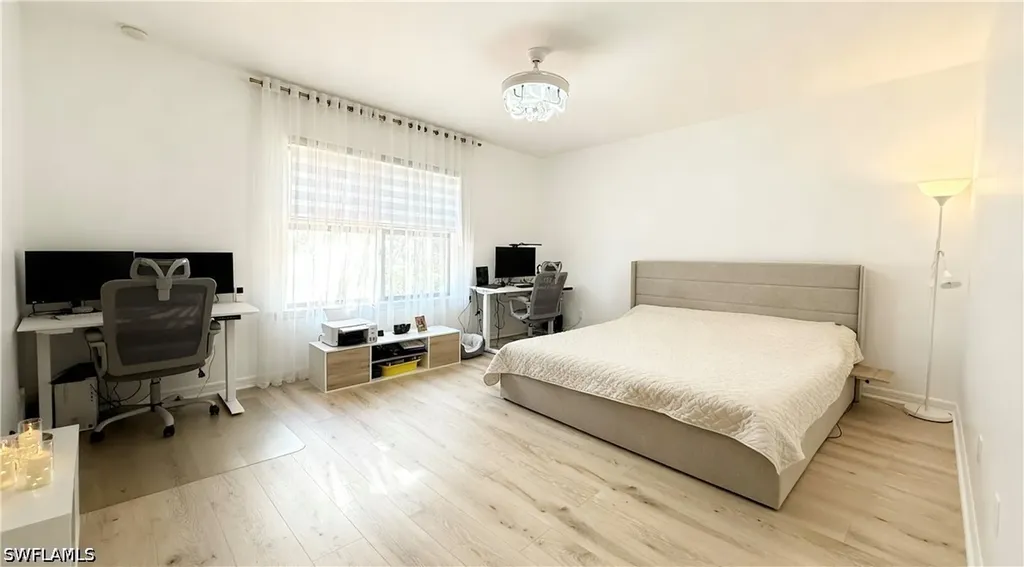 15286 Summit Place Circle Naples FL 34119