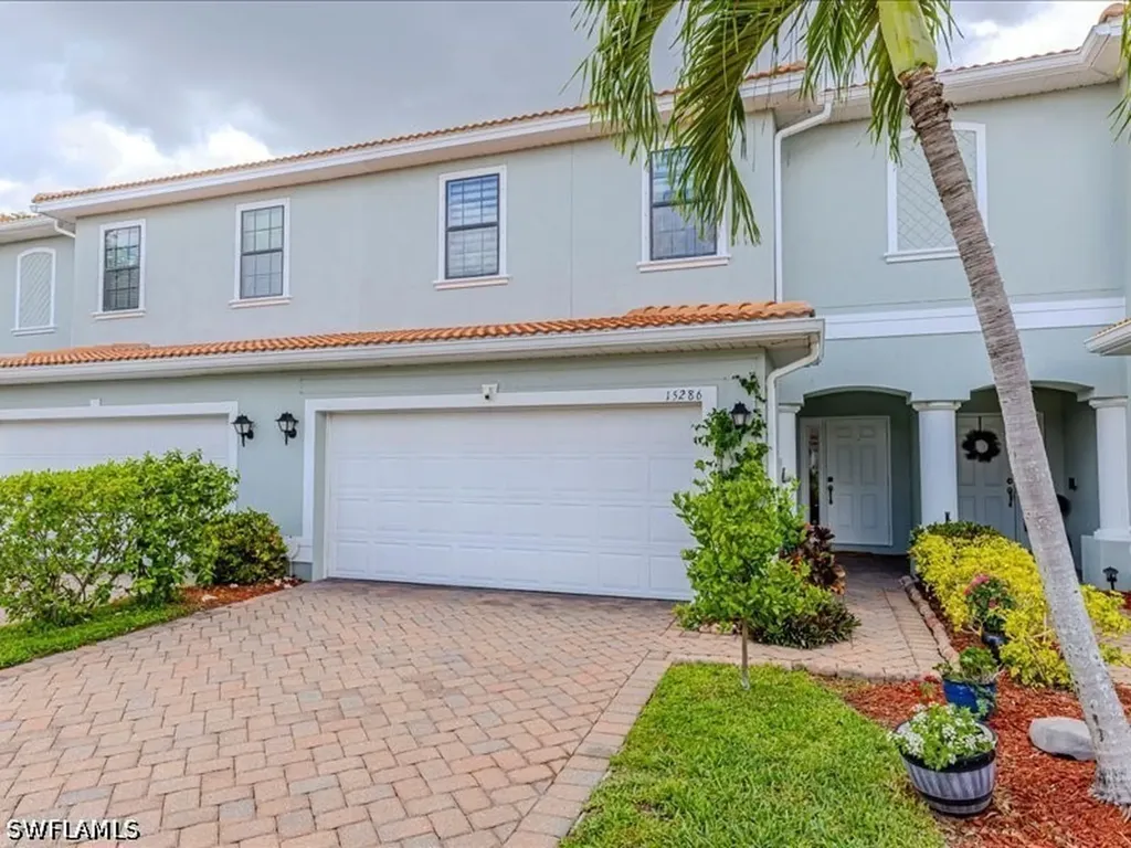 15286 Summit Place Circle Naples FL 34119