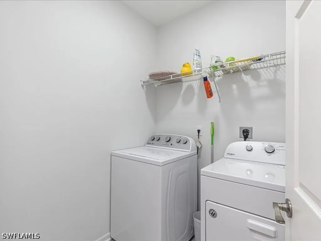 15286 Summit Place Circle Naples FL 34119