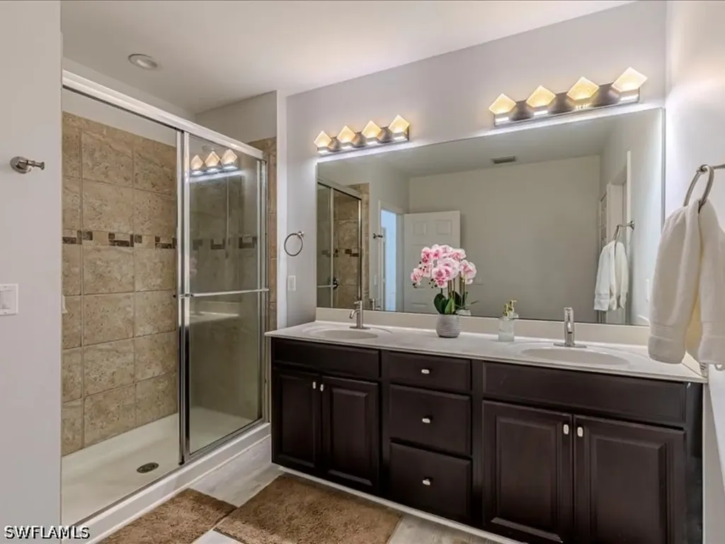 15286 Summit Place Circle Naples FL 34119