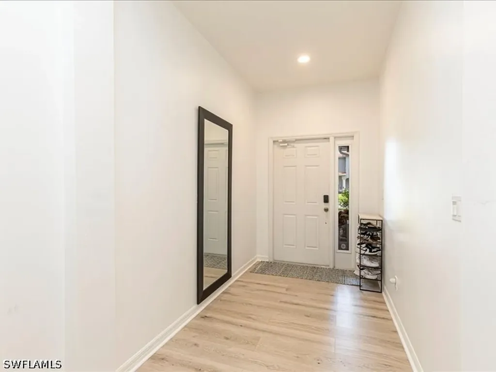 15286 Summit Place Circle Naples FL 34119