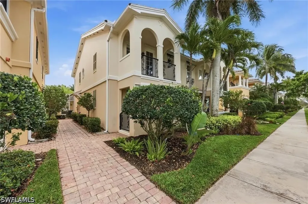 8108 Josefa Way Naples FL 34114