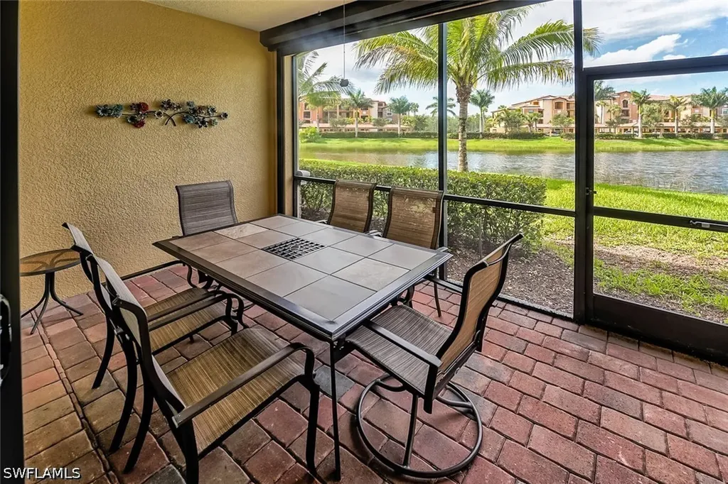 9528 Avellino Way Naples FL 34113