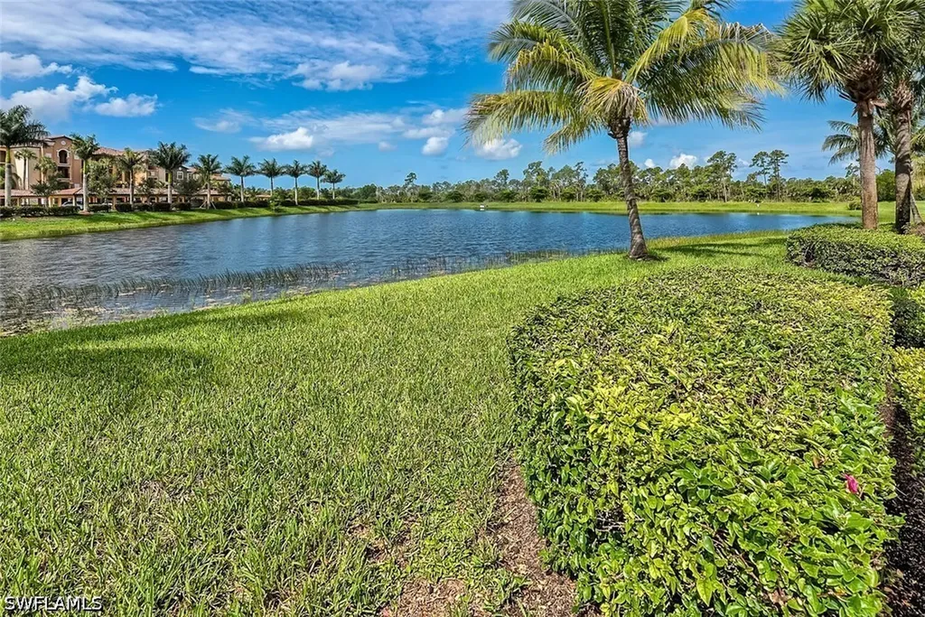 9528 Avellino Way Naples FL 34113