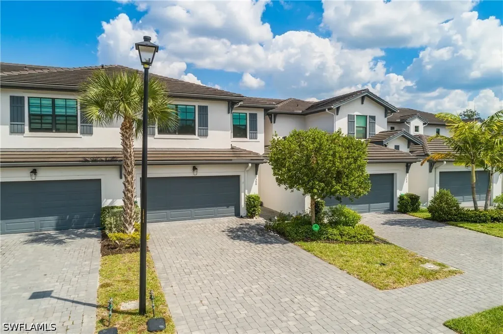7588 Morgan Way Naples FL 34119