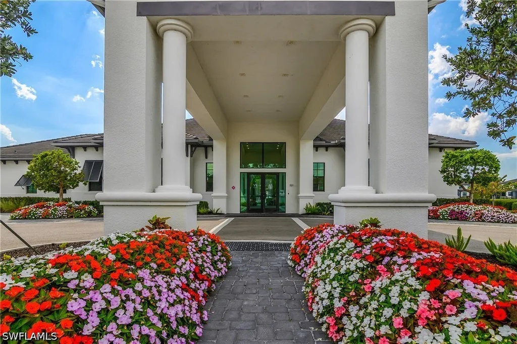 7588 Morgan Way Naples FL 34119
