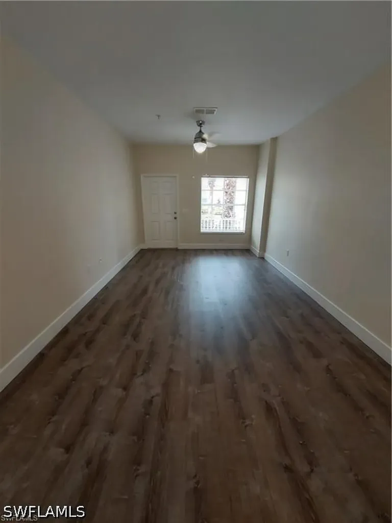 3268 Amanda Lane Naples FL 34109
