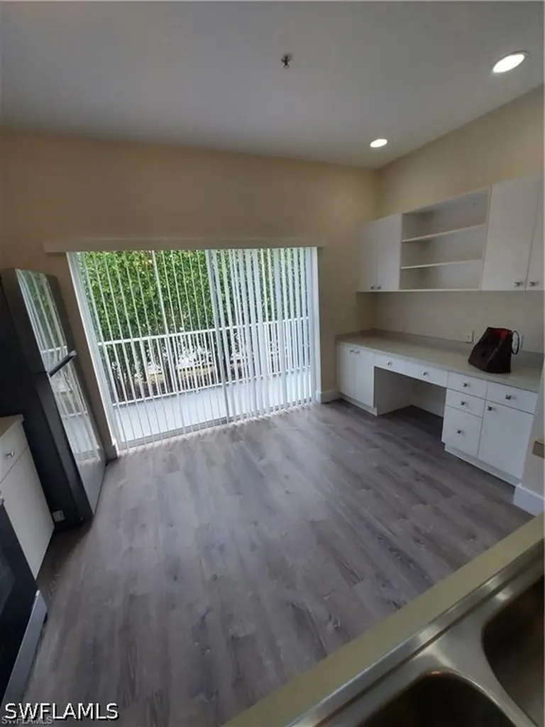 3268 Amanda Lane Naples FL 34109