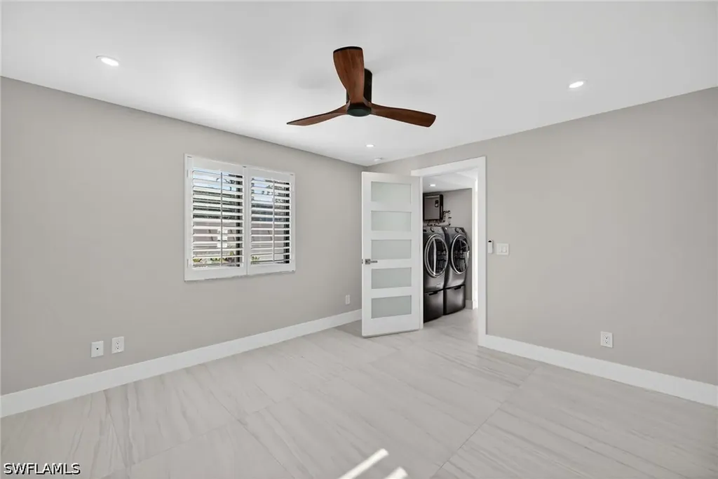 990 8th Street S Naples FL 34102