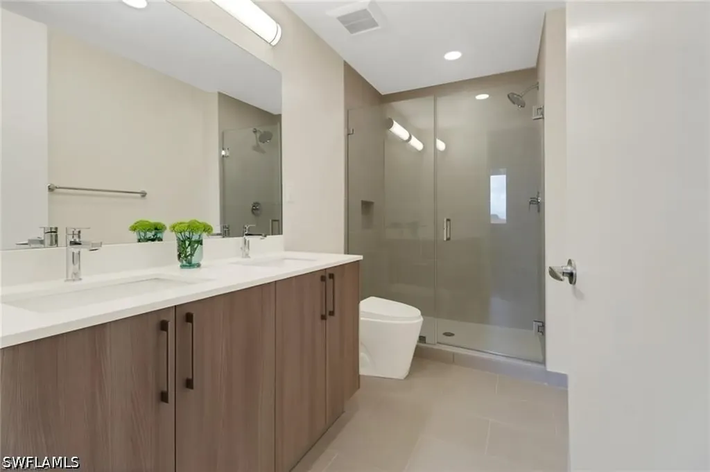 26600 Rosewood Pointe Drive Bonita Springs FL 34135