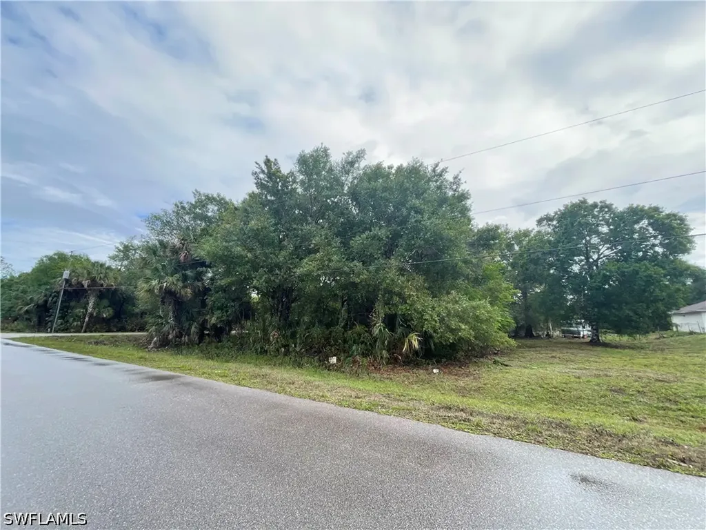 3636 32nd Avenue SE Naples FL 34117