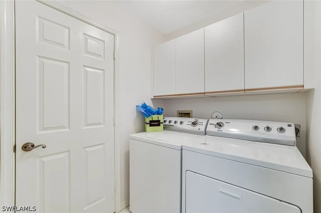 7092 Barrington Circle Naples FL 34108