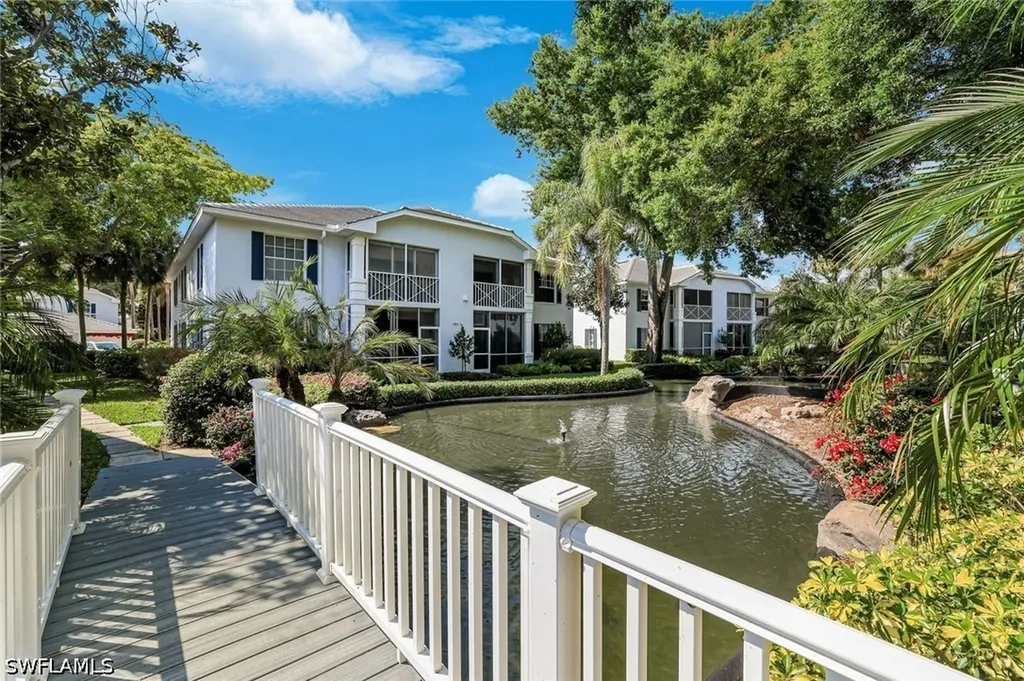 7092 Barrington Circle Naples FL 34108