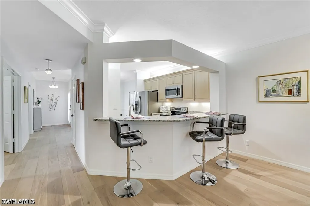 7092 Barrington Circle Naples FL 34108