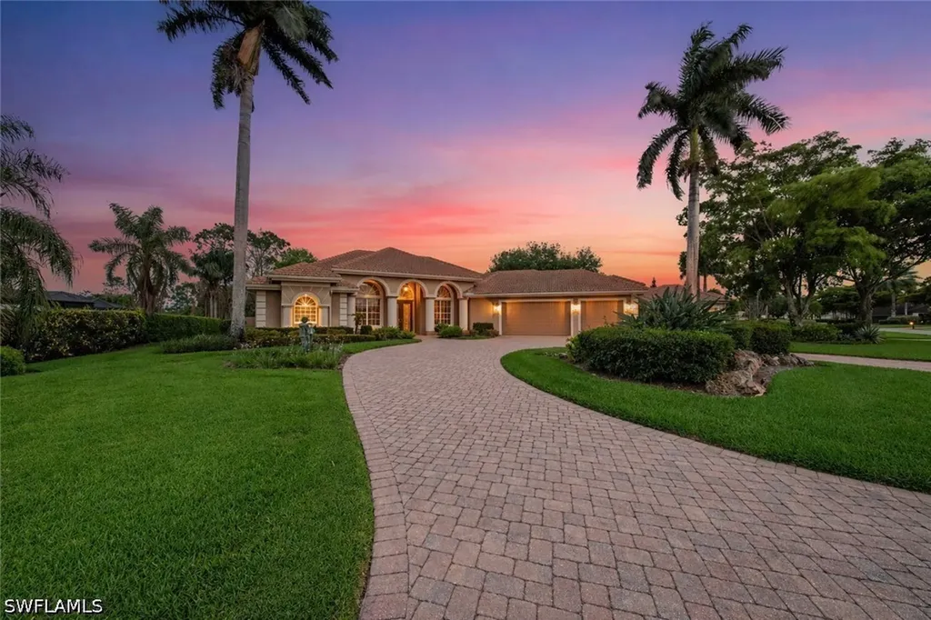 Estero FL, 20301 Leopard Lane