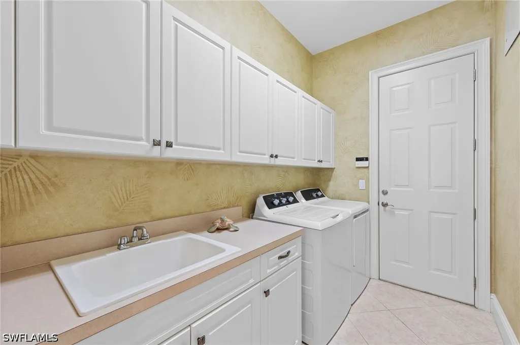 20301 Leopard Lane Estero FL 33928