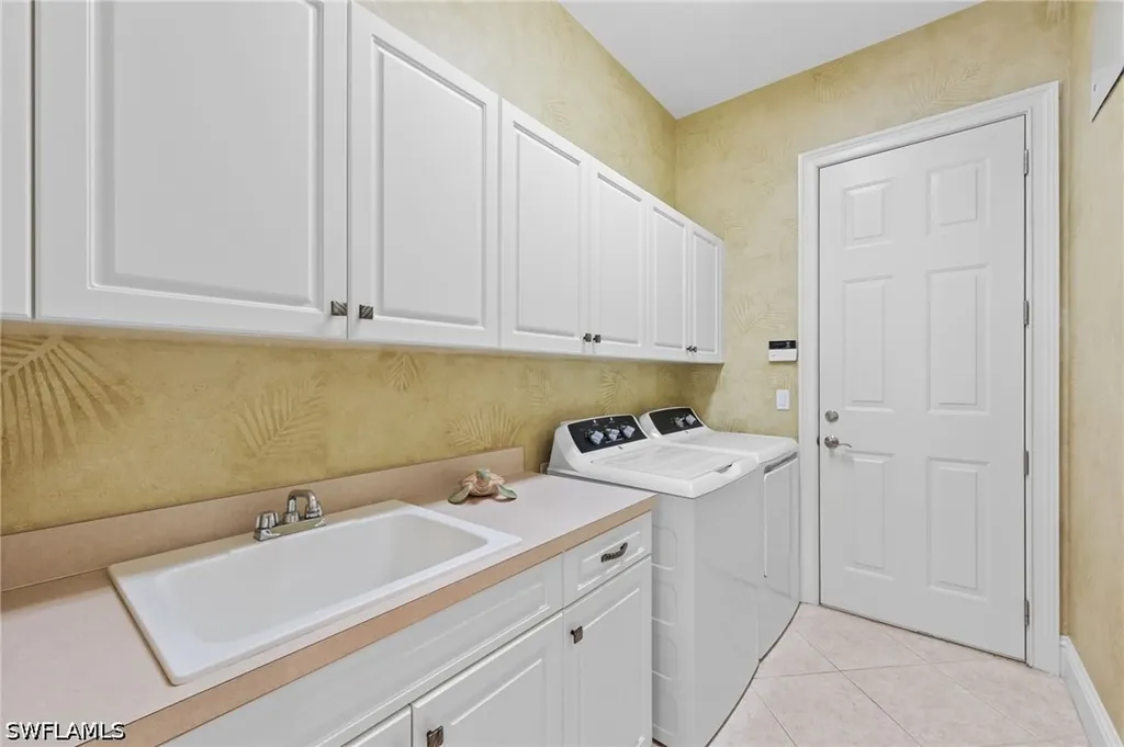 20301 Leopard Lane Estero FL 33928