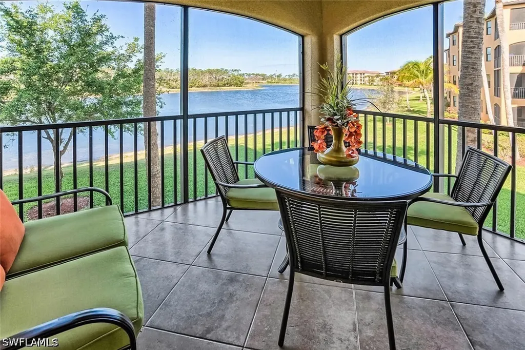 9719 Acqua Court Naples FL 34113