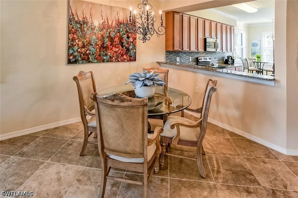 9719 Acqua Court Naples FL 34113