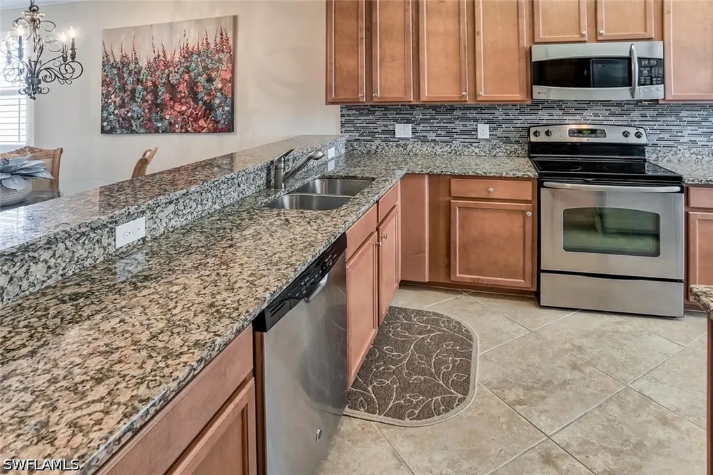 9719 Acqua Court Naples FL 34113