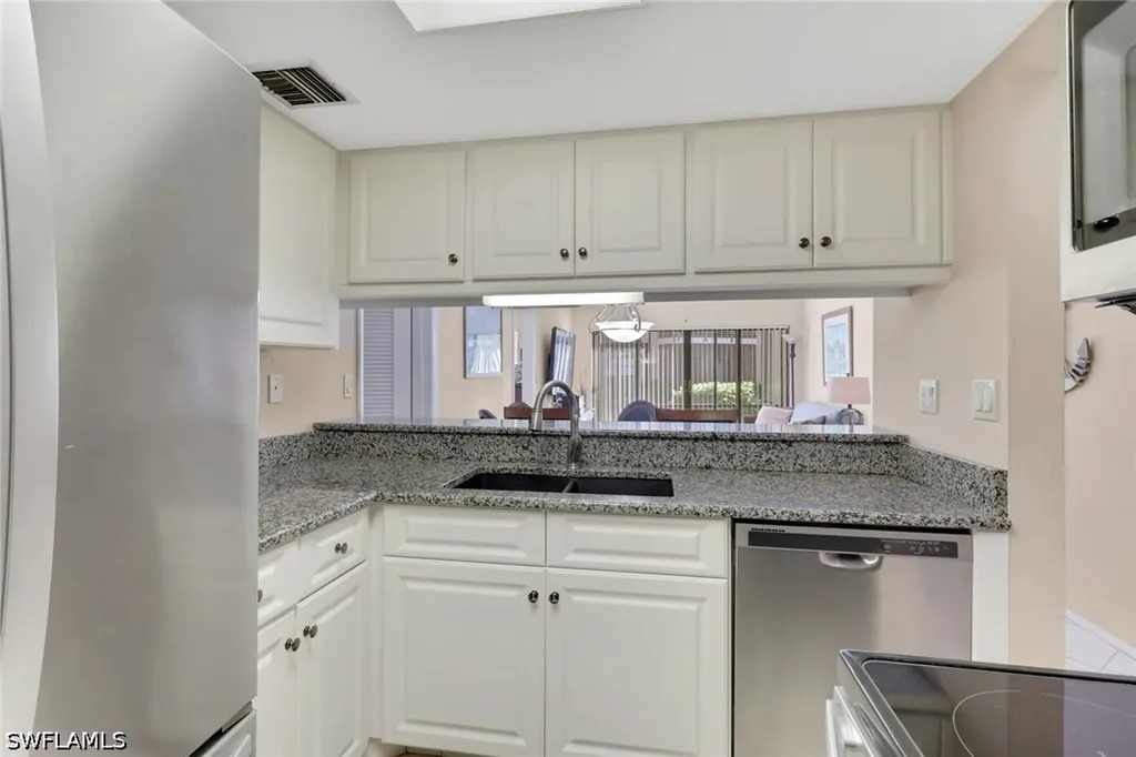 61 Greenbrier Street Marco Island FL 34145