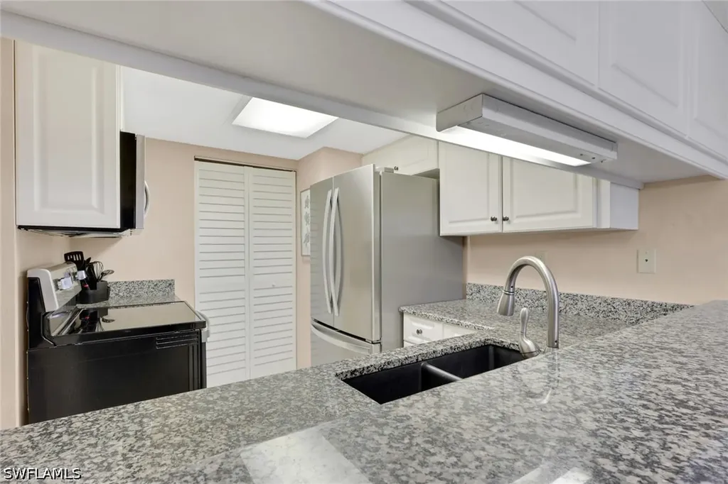 61 Greenbrier Street Marco Island FL 34145