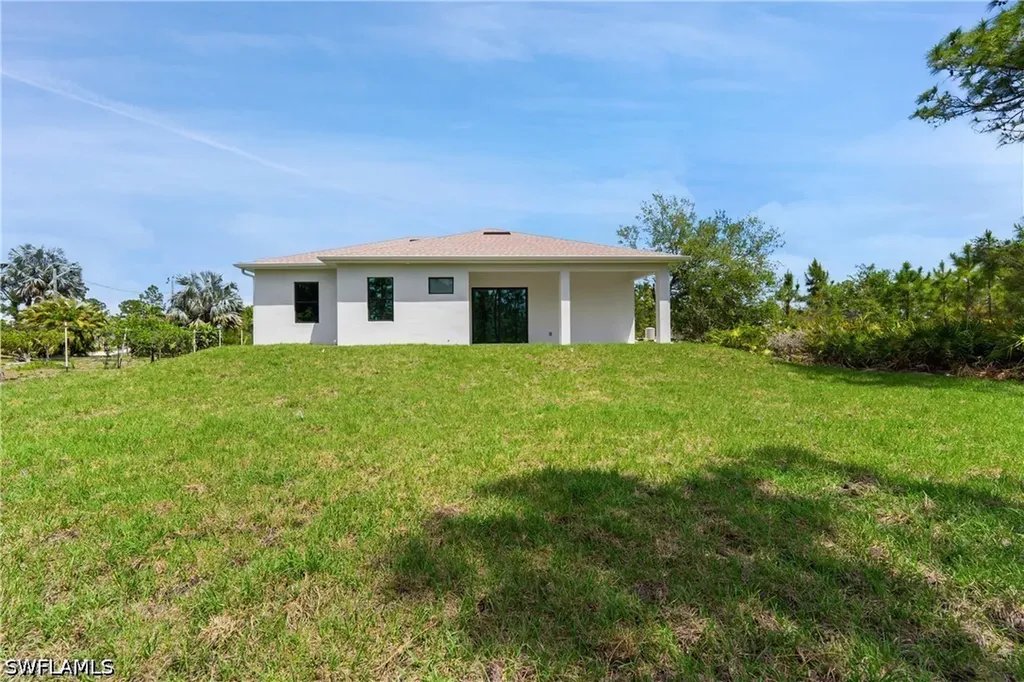 2903 37th Street W Lehigh Acres FL 33971