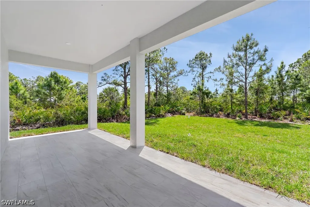 2903 37th Street W Lehigh Acres FL 33971