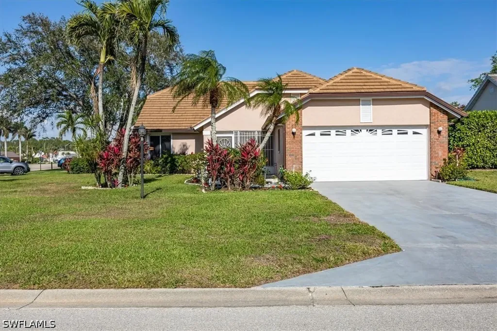 6094 Westbourgh Drive Naples FL 34112