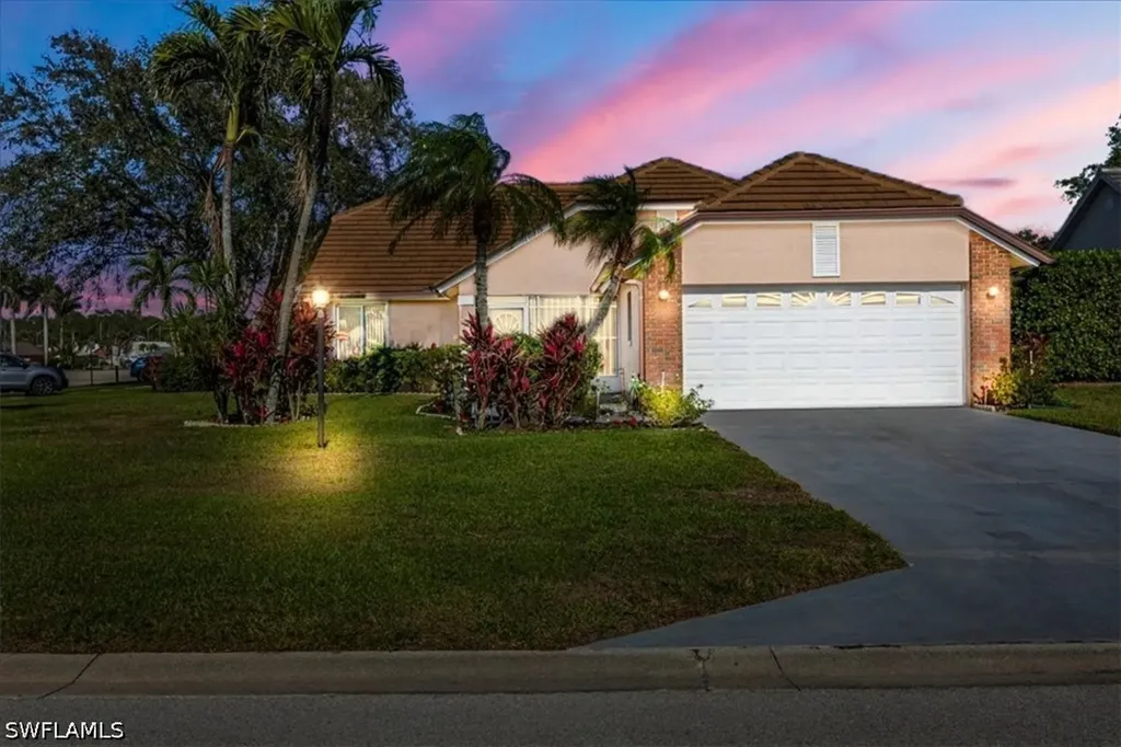 6094 Westbourgh Drive Naples FL 34112