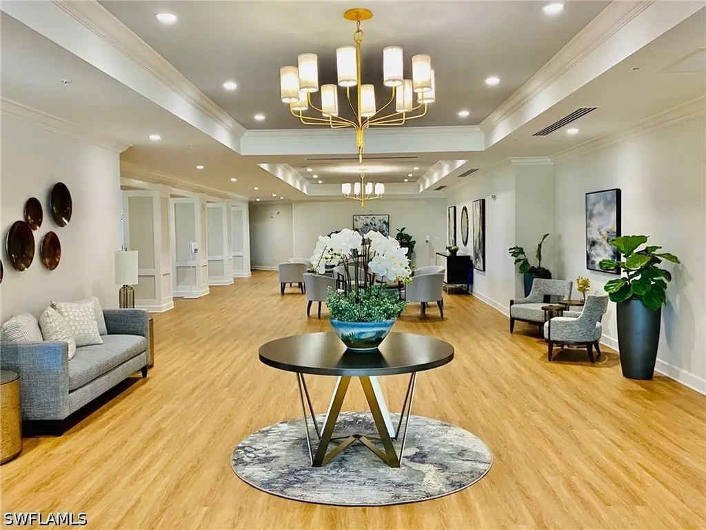 6094 Westbourgh Drive Naples FL 34112