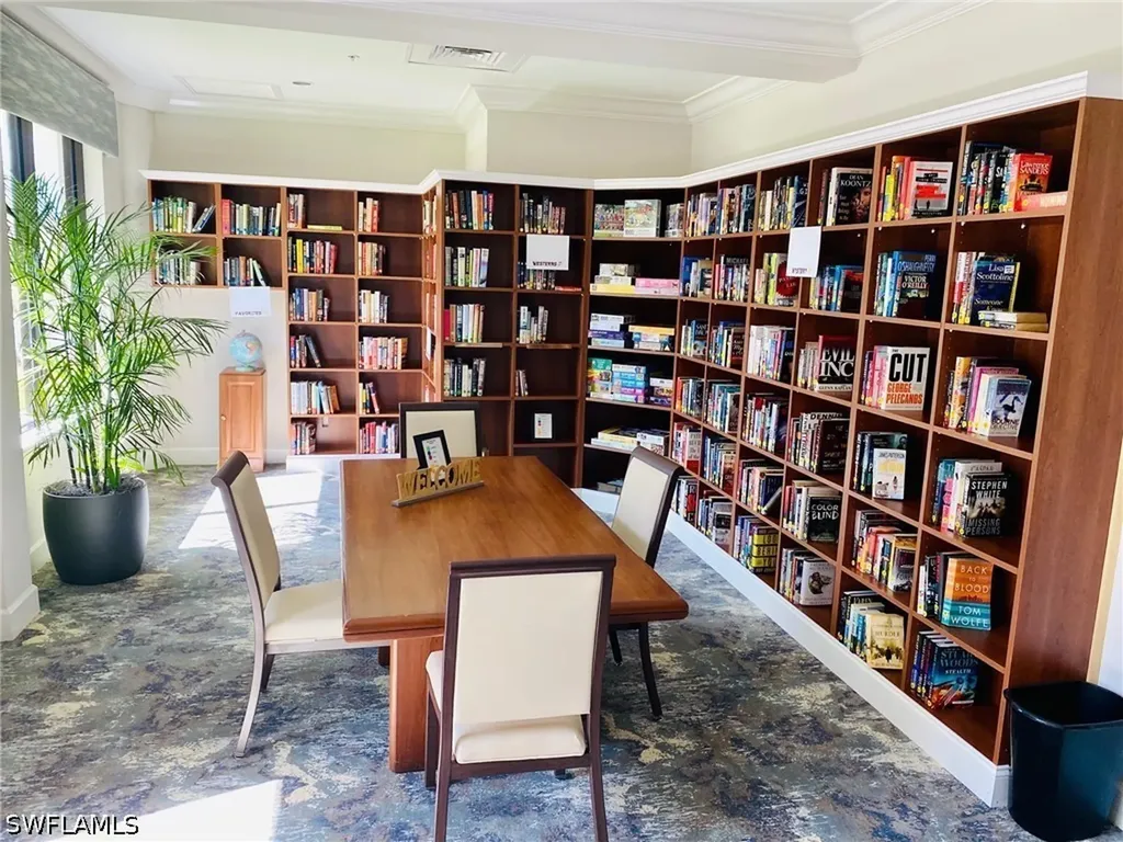 6094 Westbourgh Drive Naples FL 34112