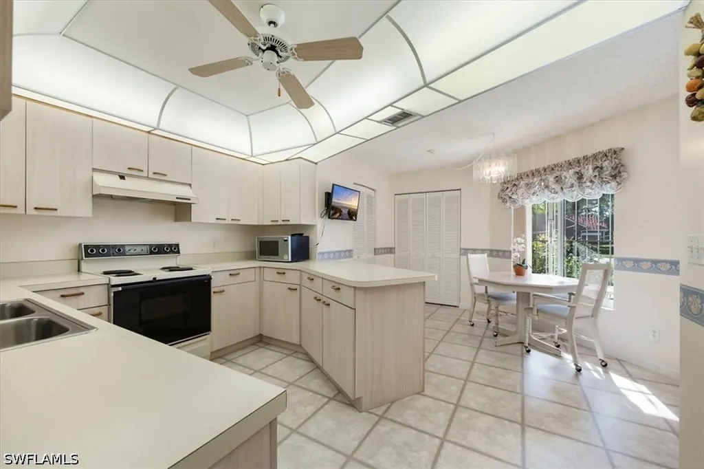 6094 Westbourgh Drive Naples FL 34112