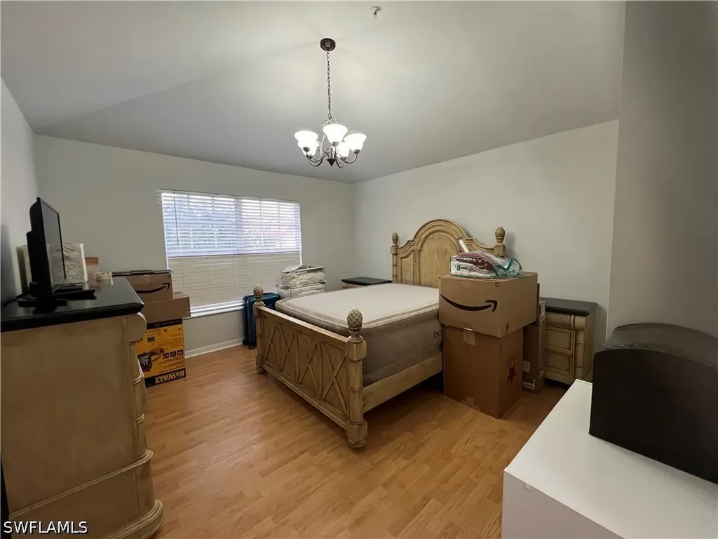 884 Hampton Circle Naples FL 34105