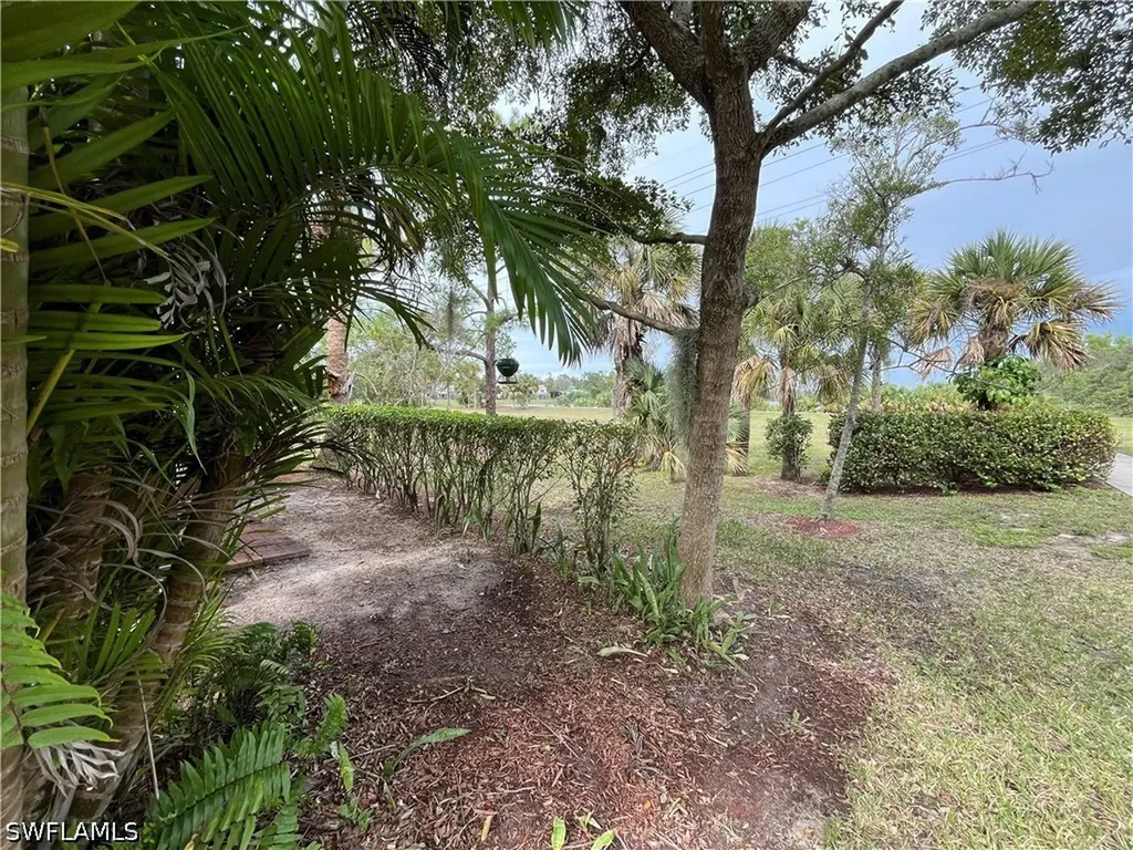 884 Hampton Circle Naples FL 34105
