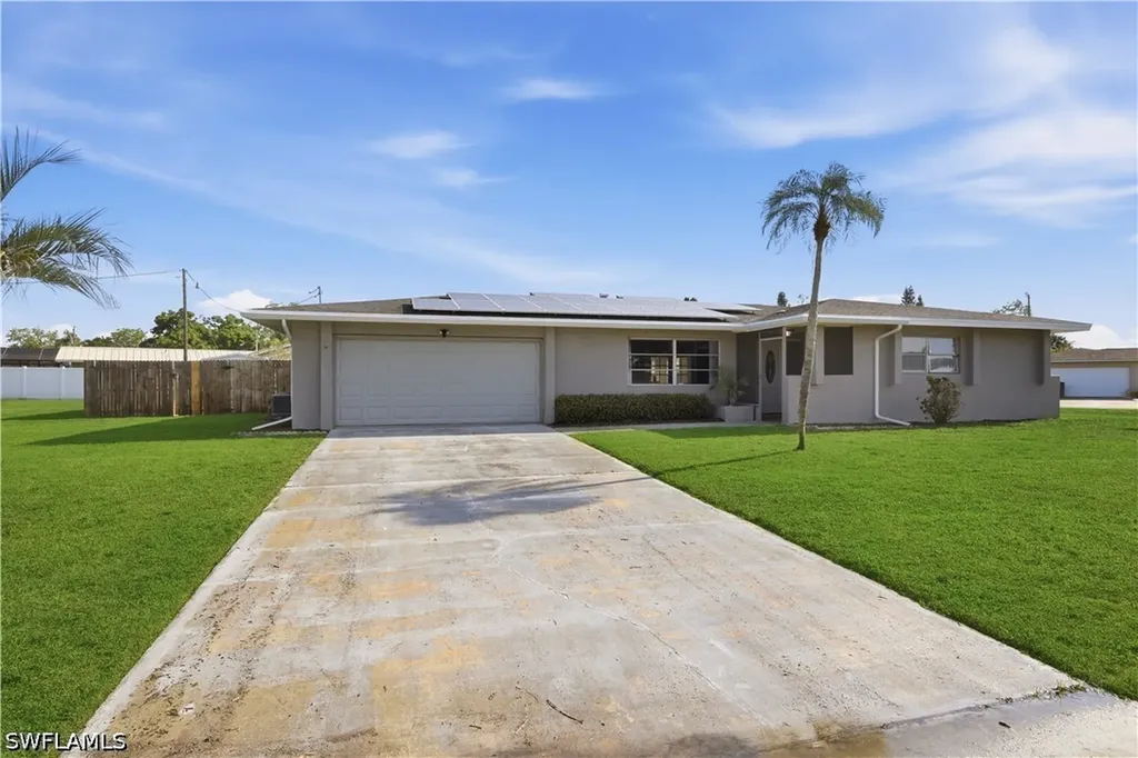 1405 Archer Street Lehigh Acres FL 33936