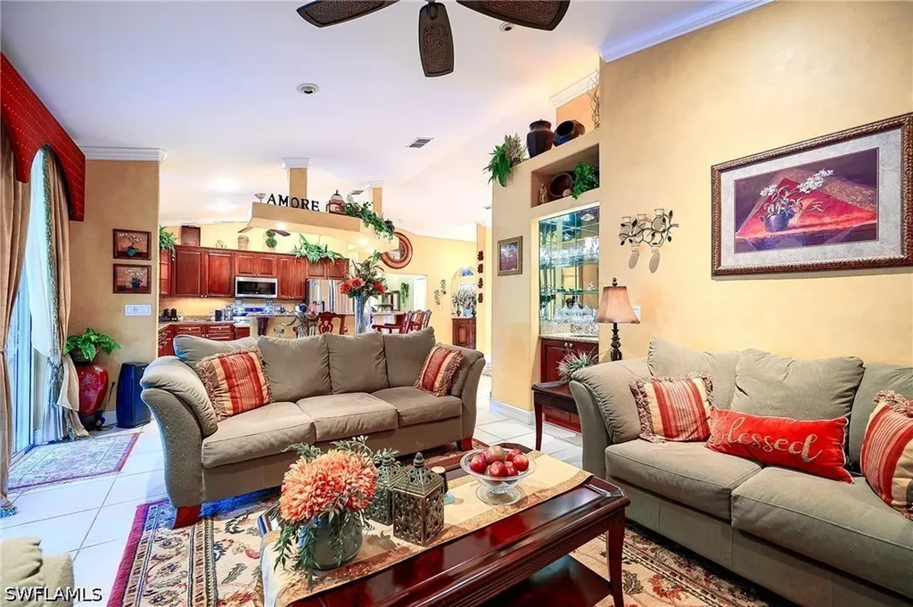291 Everglades Boulevard N Naples FL 34120