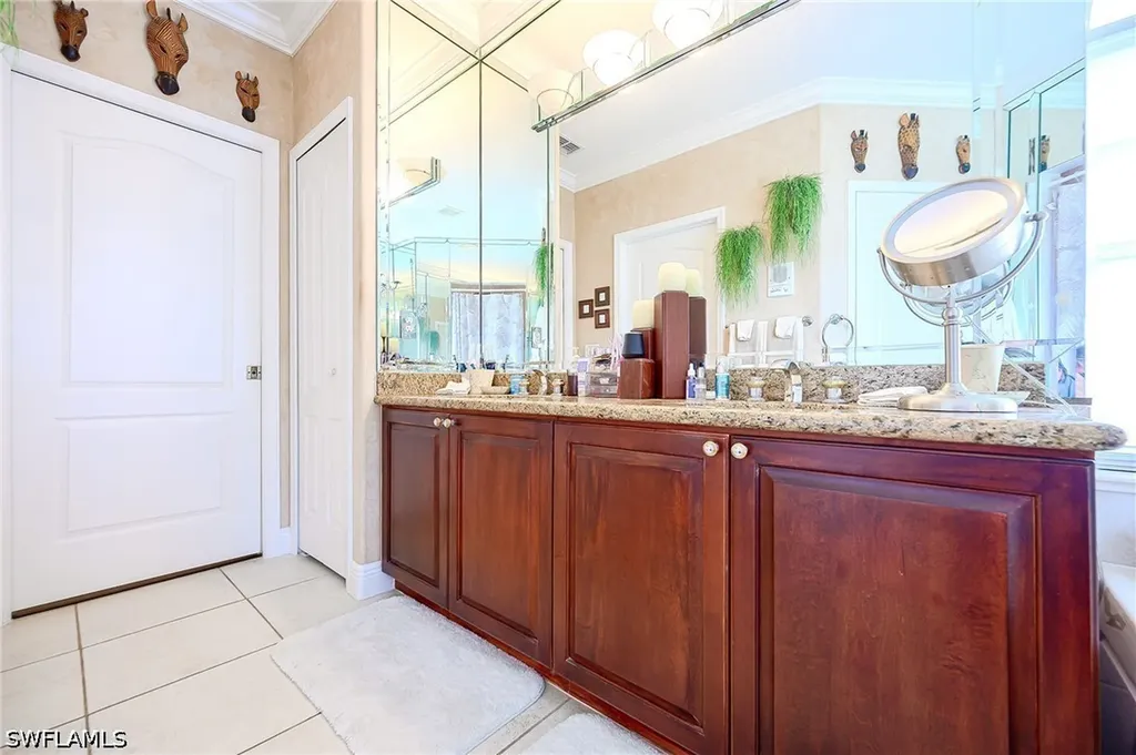 291 Everglades Boulevard N Naples FL 34120