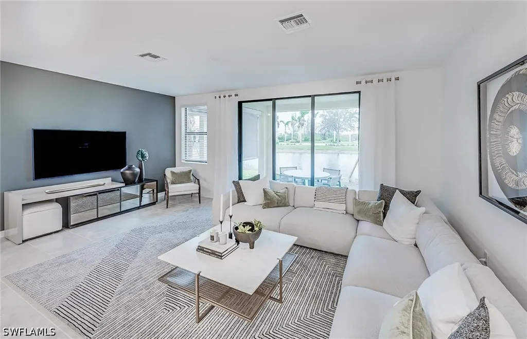 1564 Lake Jessup Circle Cape Coral FL 33909